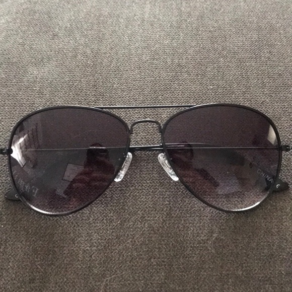 BRAND NEW DIFF Cruz Sunglasses - Picture 1 of 8